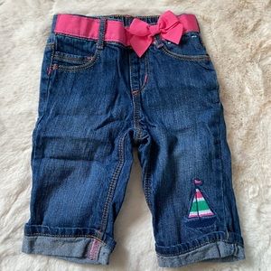 🐠2/$10🐠 Baby girls 👧 Gymboree sailboat ⛵️ capri jeans.
